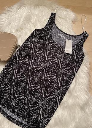 Майка спортивна в принт