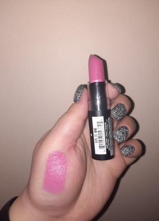 Nyx matte lipstick