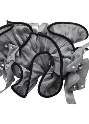 Резинка для волос шифоновая объемная с цветками и жемчугом 417704