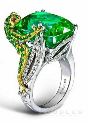 Красивое кольцо лягушка держит изумруд, размер 18,51 фото