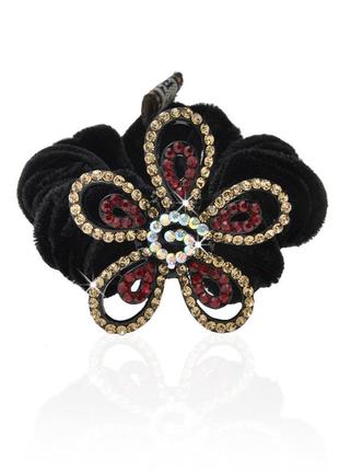 Велюровая резинка для волос с украшением 602306