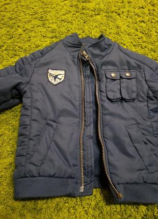 Продам весняну курточку