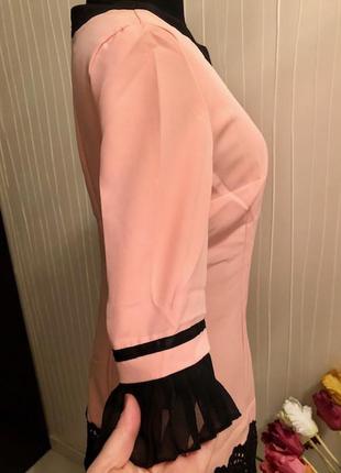 Нарядное платье приталенного силуэта для настоящих модниц4 фото
