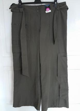 Широкі практичні легкі та приємні штани хакі  довжина 102