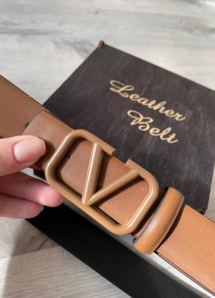 Ремень пояс женский кожаный в стиле valentino / ремень пояс женский в стиле valentino