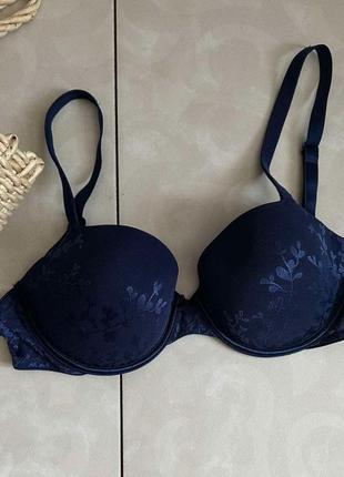 Бюстгальтер