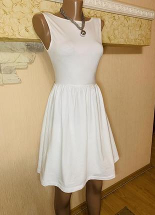 Стильное катоновое короткое платье с открытой спинкой хлопок вискоза3 фото