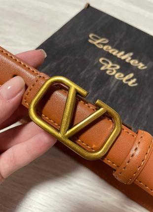 Ремень пояс женский кожаный в стиле valentino / ремень пояс женский в стиле valentino
