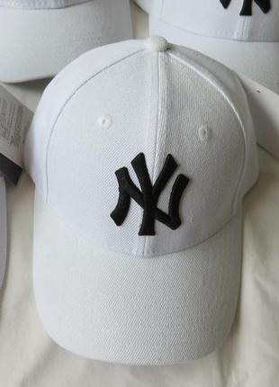 Кепки бейсболки new york mlb оригінал2 фото