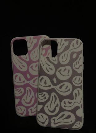 Чохол на айфон 11