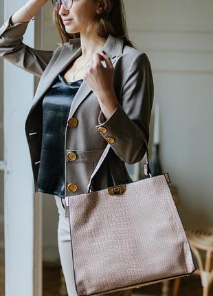 Сумка женская лаковая