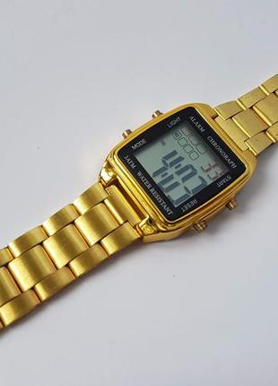 Часы, будильник, хронограф, календарь, подсветка.