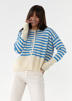 Вязаный женский кардиган оверсайз в полоску
