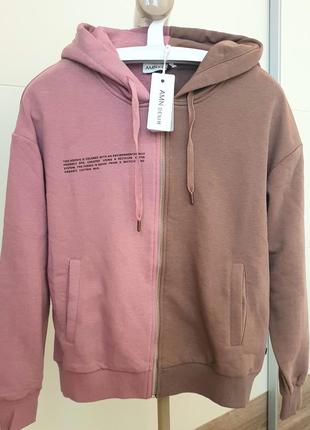 Женский костюм для прогулки a.m.n