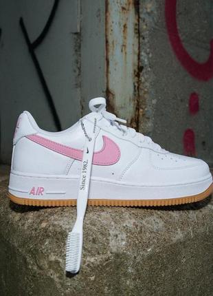 Кроссовки nike air force 1 low '07 retro color of the month pink gum dm0576-101