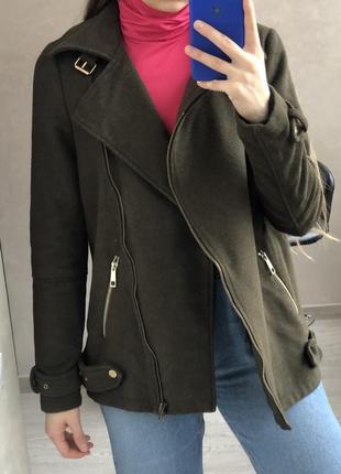 Зеленая куртка с шерстью river island