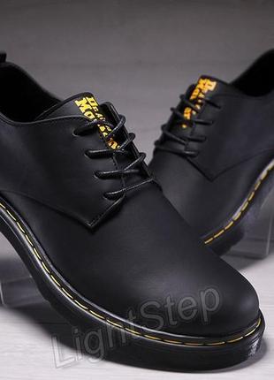 Туфли мужские кожаные dr. martens black smooth7 фото