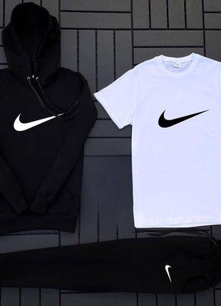 Чоловічий спортивний костюм nike