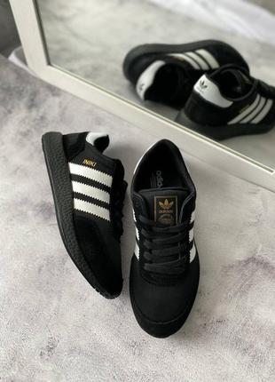 Стильные женские кроссовки adidas iniki black white чёрные с белым6 фото