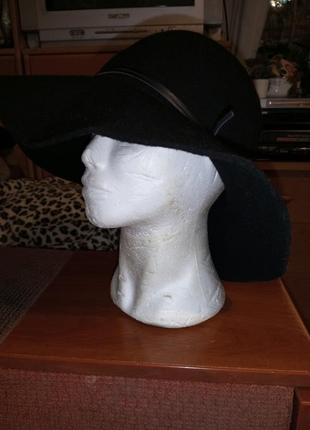 Эфектний,вовняний-100%,ефектний вугільно-чорний капелюх,h&m3 фото