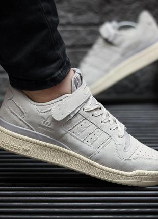 Замшевые, кожаные кроссовки adidas forum low