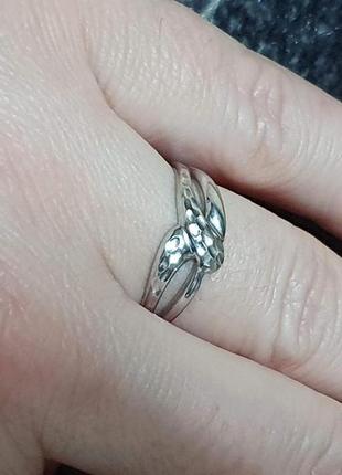Серебряное кольцо с алмазной гранью. артикул 310177с2 фото