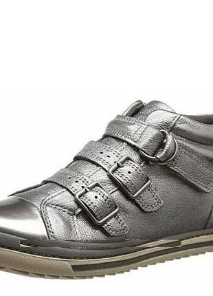 Р. 32, 32.5, 33, 33.5, 34, 35, 35.5 clarks ботинки кожаные  оригинал