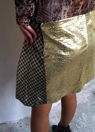 Продам модную кожанную золотую юбку хит 20194 фото