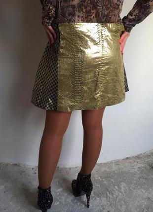 Продам модную кожанную золотую юбку хит 20195 фото