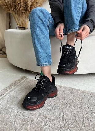 Кроссовки женские triple s black/red4 фото