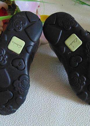 Мигают.шикарные туфли clarks 7
