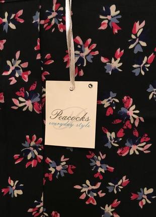 Очень красивая и стильная брендовая блузка в цветах!