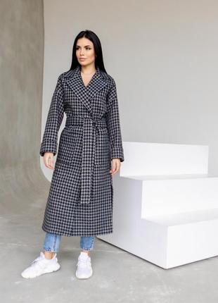 Демисезонное актуальное длинное женское брендовое пальто с разрезами1 фото