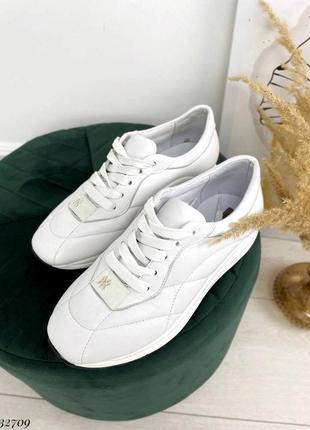 Кожаные кроссовки внутри отделка кожа и стелька кожа