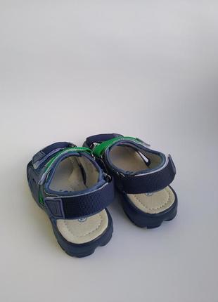 Знижки на літнє взуття, босоніжки на хлопчика в наявності2 фото
