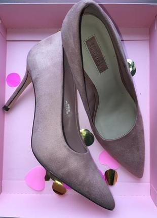 Пудрові туфлі 👠