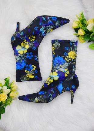 Ультрамодні трендові атласні квіткові чоботи гострий носок