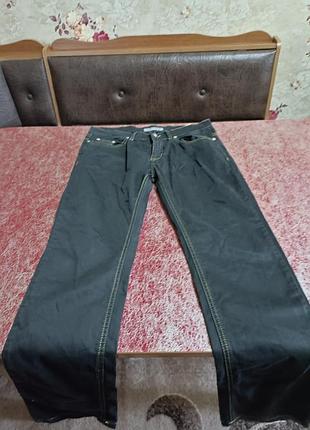 Джинси фірмові