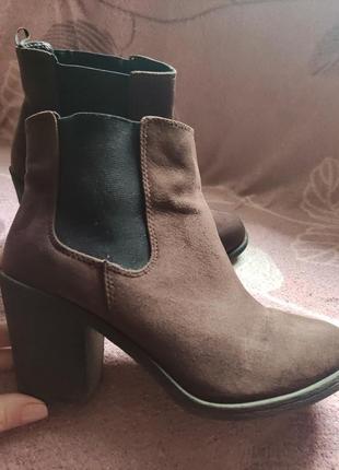 Черевички челсі