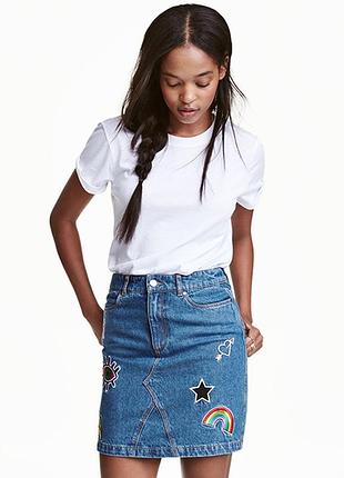 Оригінальна джинсова спідниця з вишивкою від бренда h&amp;m 0445177002 разм. s
