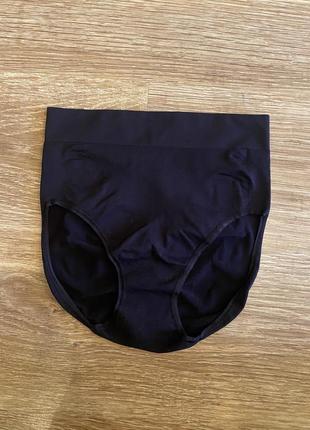 Шикарные, базовые, трусики, черного цвета, красиво убирают, животик, от бренда: m&amp;s 👌