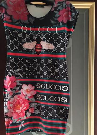 Сукня в стилі gucci