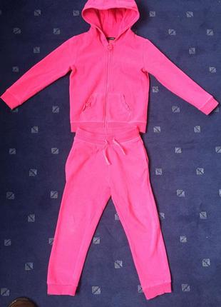 Костюм  на девочку