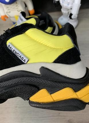 Кросівки balenciaga triple s 2.0 black yellow5 фото