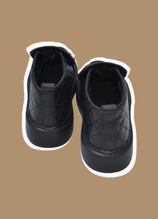 Натуральні жіночі черевики 🌷 в чорному кольорі5 фото