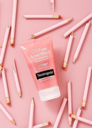 Мякий скраб для проблемної шкіри neutrogena