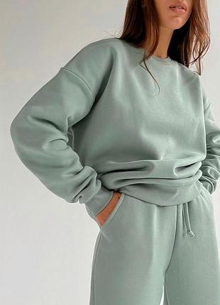 Свитшот мятьного цвета