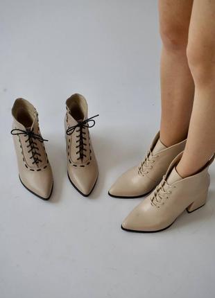 Эксклюзивные ботильоны из натуральной итальянской кожи и замша женские на каблуке нарядные