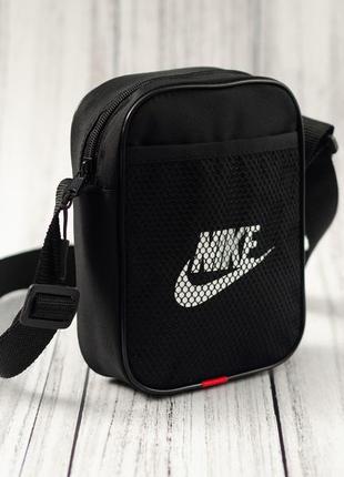 Сумка nike чорного кольору / чоловіча спортивна сумка через плече найк / барсетка nike2 фото