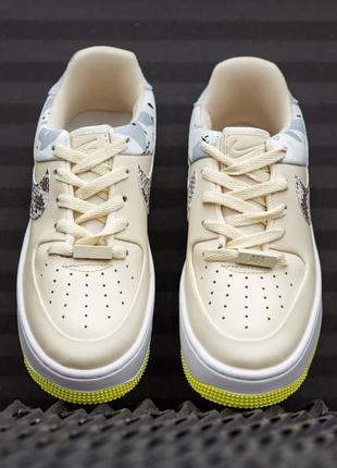 Кожаное, классное кроссовки nike air force 1 sage / женские, кожаные кроссовки бежевые5 фото